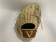 Vanquish blonde/brown stock glove