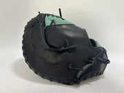 Vanquish mint/black 1B stock glove