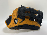 Vanquish tan/black stock glove